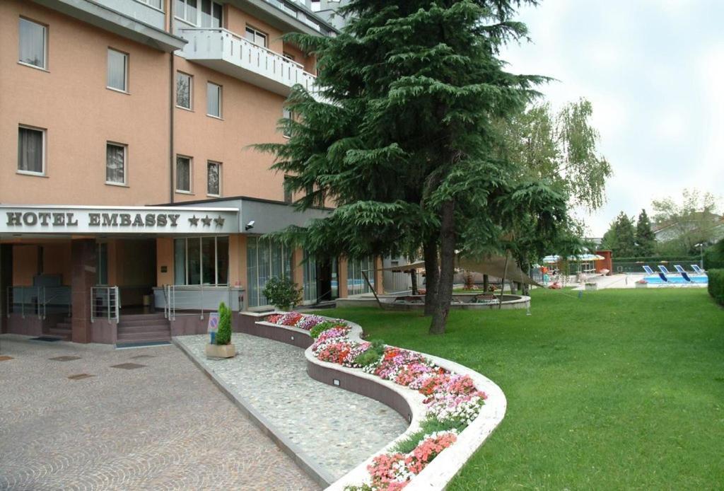 Hotel Embassy بيرو المظهر الخارجي الصورة
