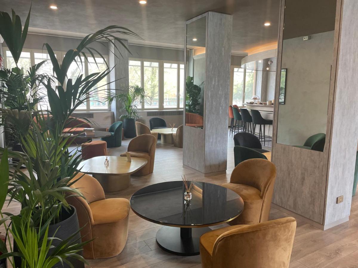 Hotel Embassy بيرو المظهر الخارجي الصورة