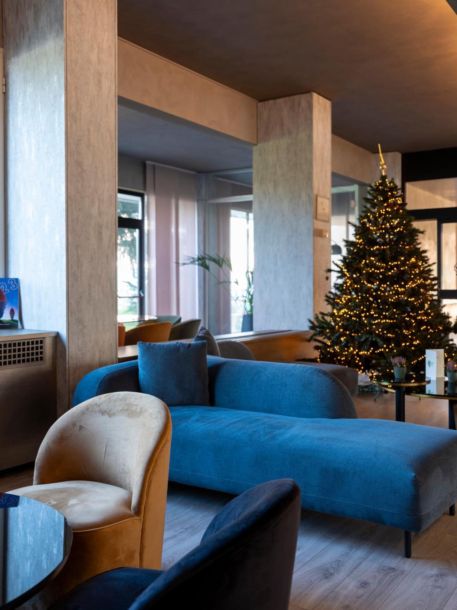 Hotel Embassy بيرو المظهر الخارجي الصورة